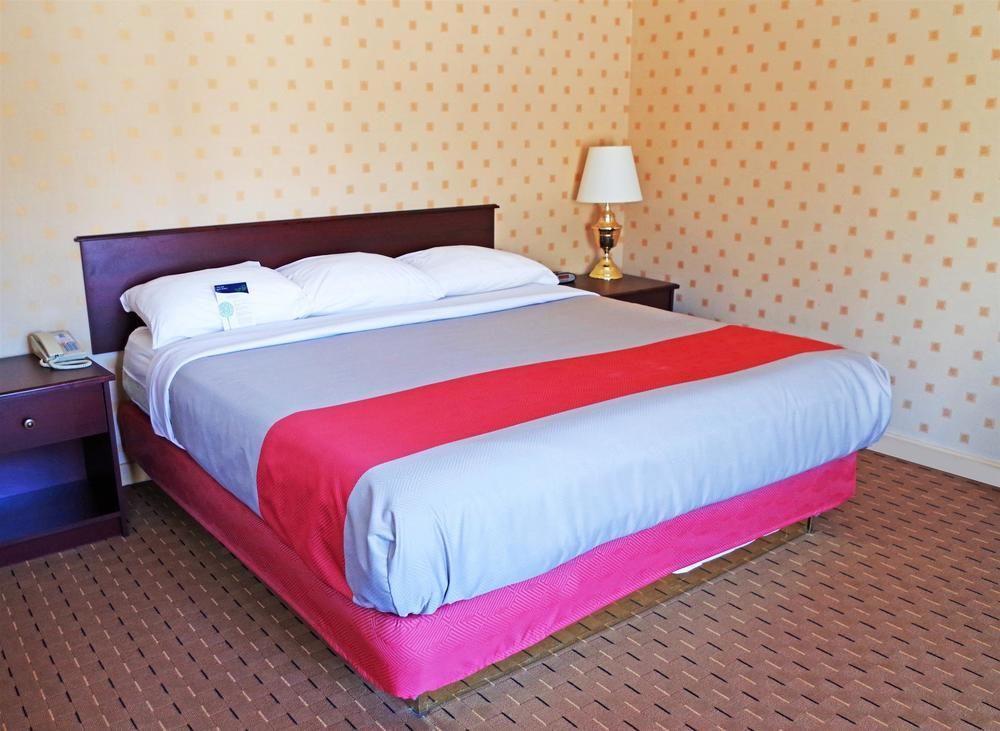 Motel 6-Trenton, On Екстер'єр фото