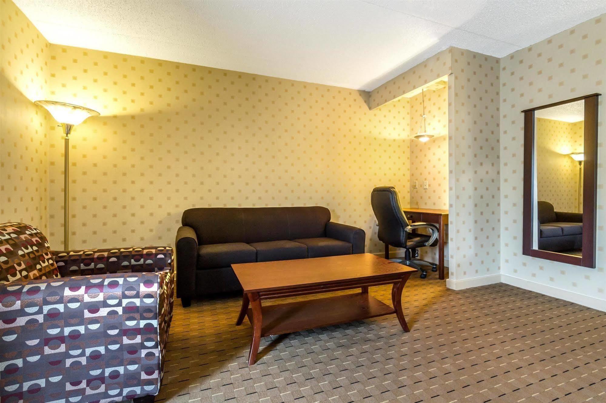 Motel 6-Trenton, On Екстер'єр фото