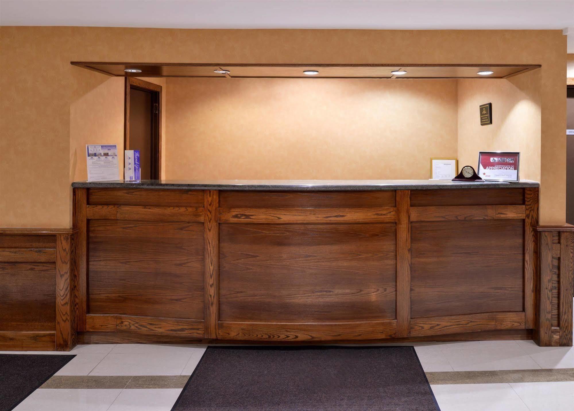 Motel 6-Trenton, On Екстер'єр фото